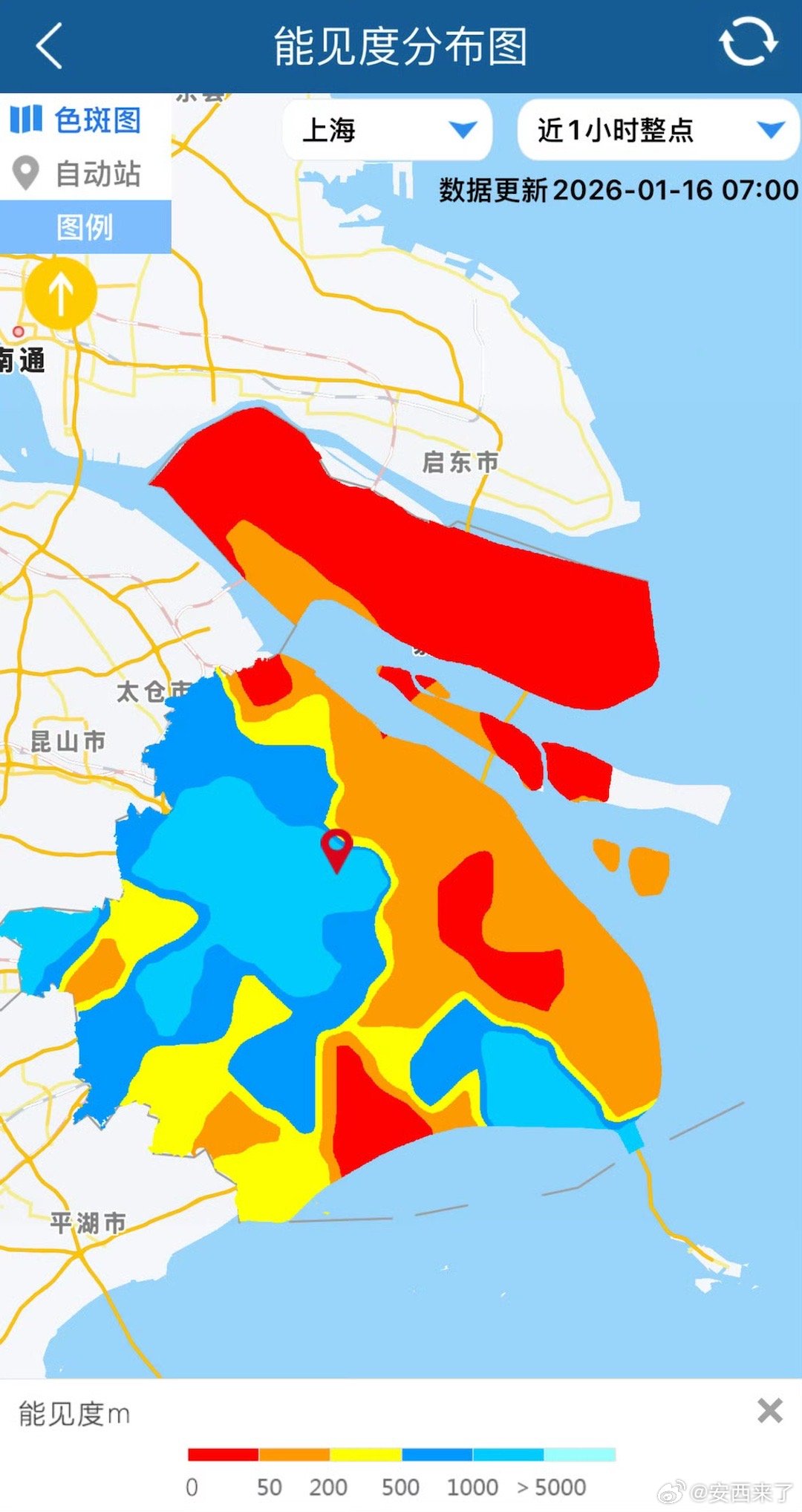 上海大雾大雾迷城，空气质量糟糕。 