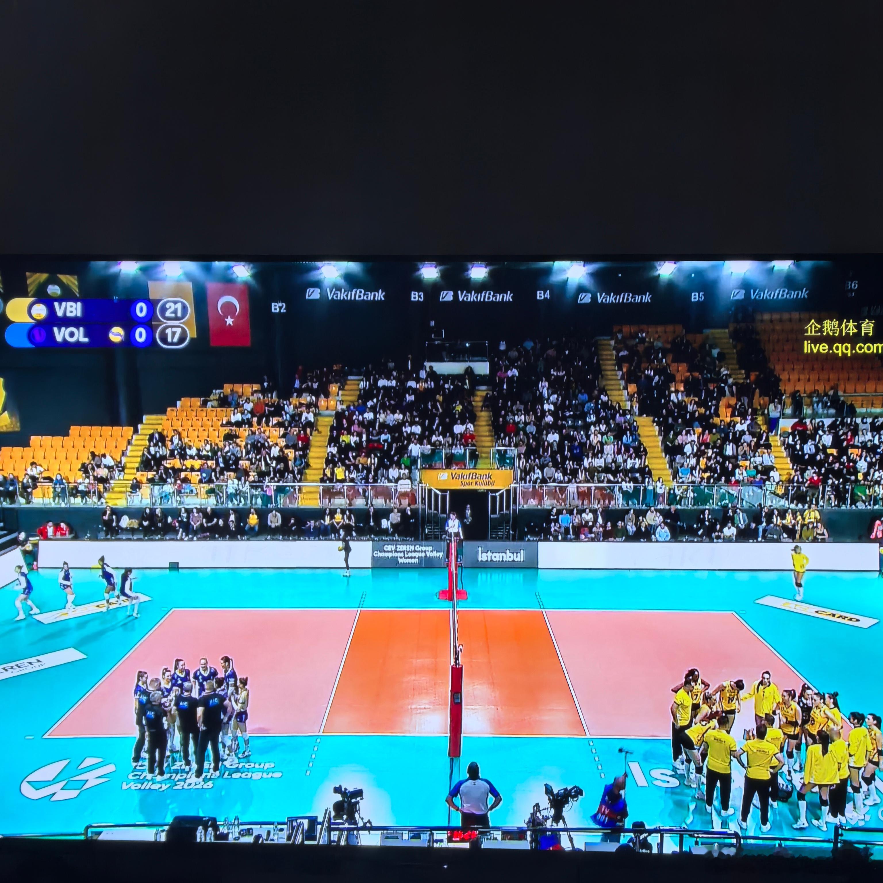 这个死亡二换三，哈哈哈哈，马尔科娃被大白鹅17岁小妹妹各种拦～ 