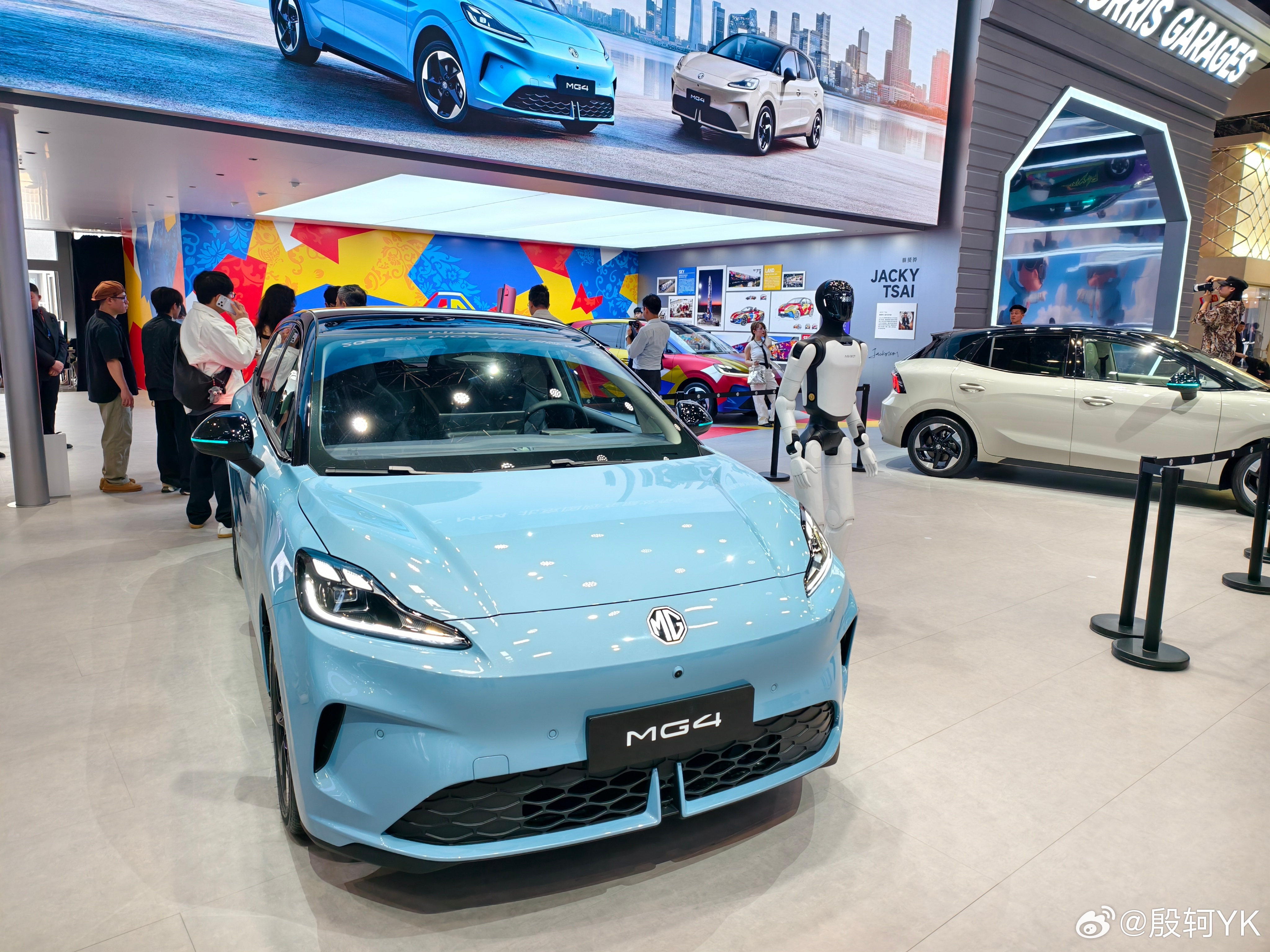 性价比卷王MG4更卷了6.58万起在2026北京车展 上，2026款MG4 上市