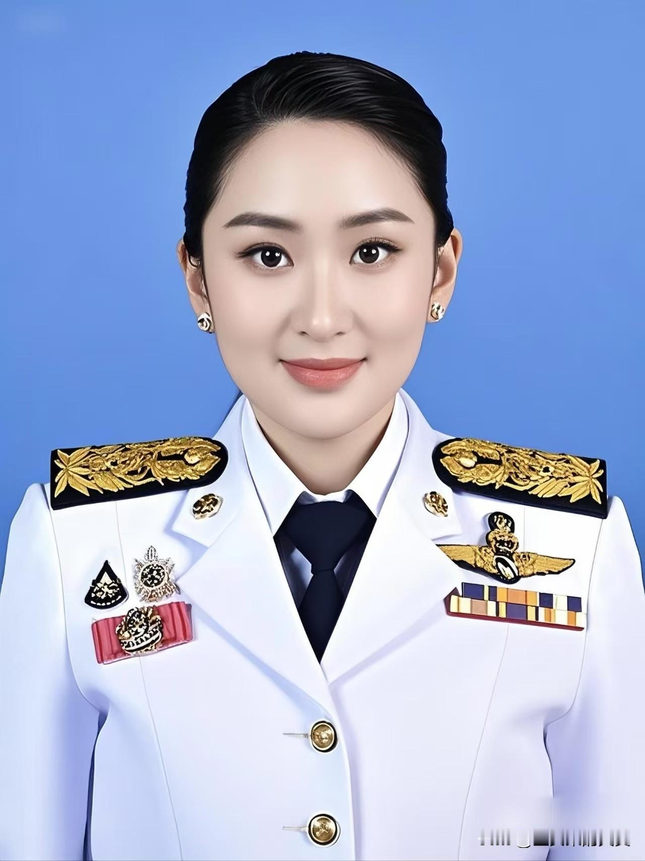 就在刚刚
泰国突然宣布了

10月17日，泰国曼谷的航天展上，中国银河航天的“柔