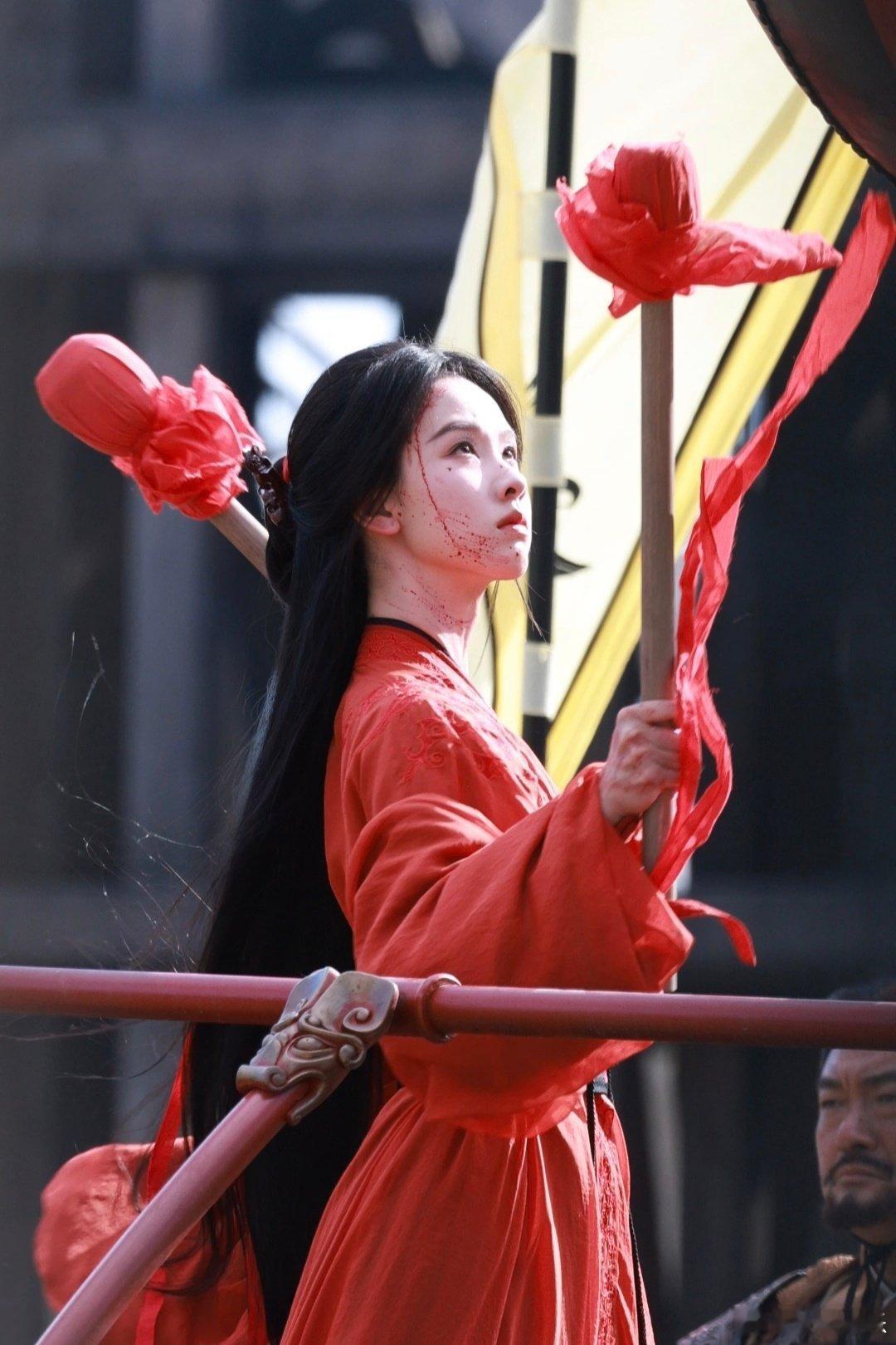 陈都灵战鼓声声有女铮铮太帅了都灵！击鼓这几下美疯我[舔屏][舔屏][舔屏] ​​
