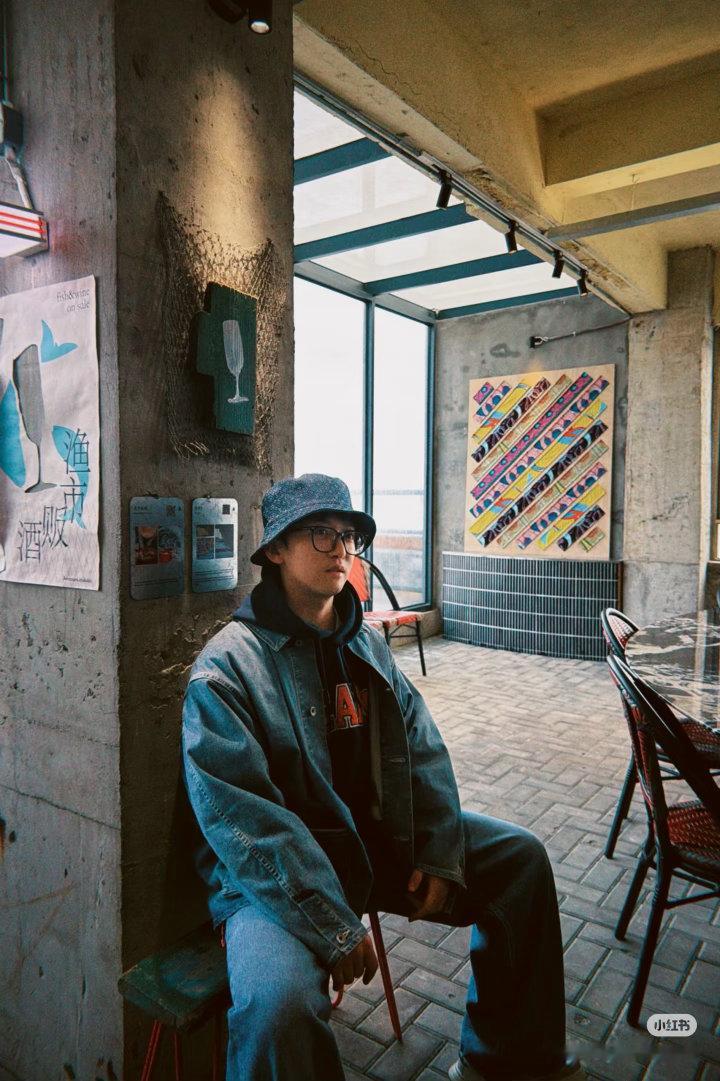 姚译添 跑男为什么都在说他注销了但去搜索的时候显示还在呀？话说跑男前三季的导演是