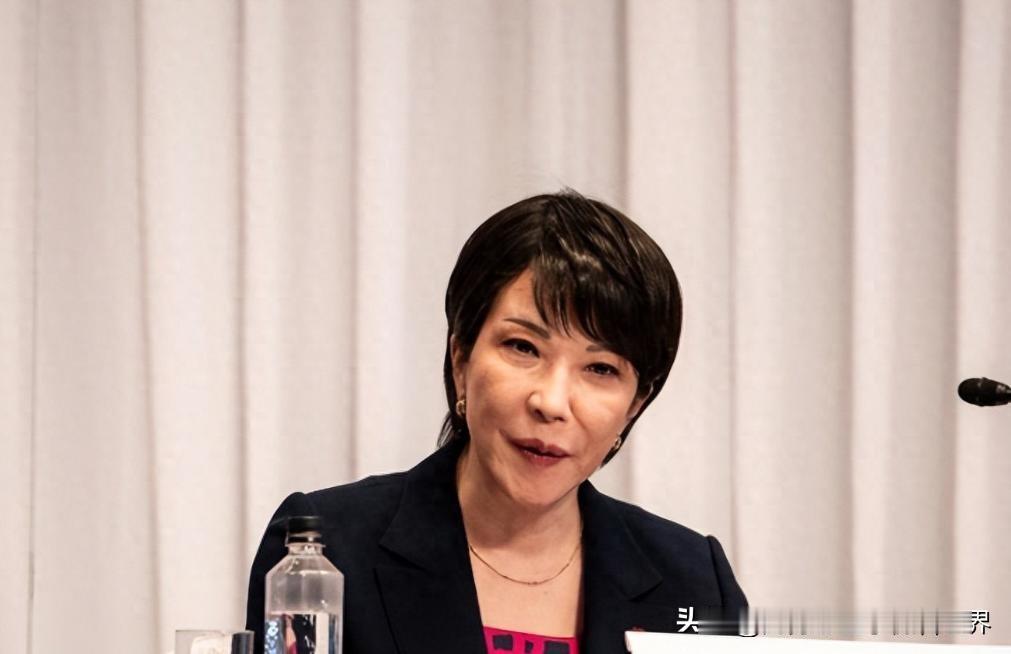 日本开始报复，消息称，日本政府打算在12月中旬停止向中国出口光刻胶。光刻胶是做芯