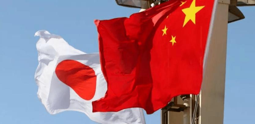 生活在和平安稳的环境里，大多数普通人都只盼着周边邻里和睦相处，各个国家安心发展民