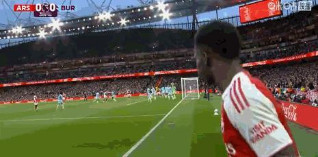 【英超】阿森纳1比0伯恩利北京时间3:00，英超第37轮 阿森纳vs伯恩利，比赛