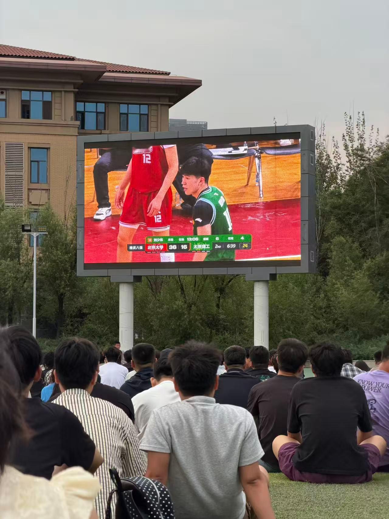 今天晚上，在CUBA一场八强赛中，客场作战的太原理工大学在一度落后近20分的被动