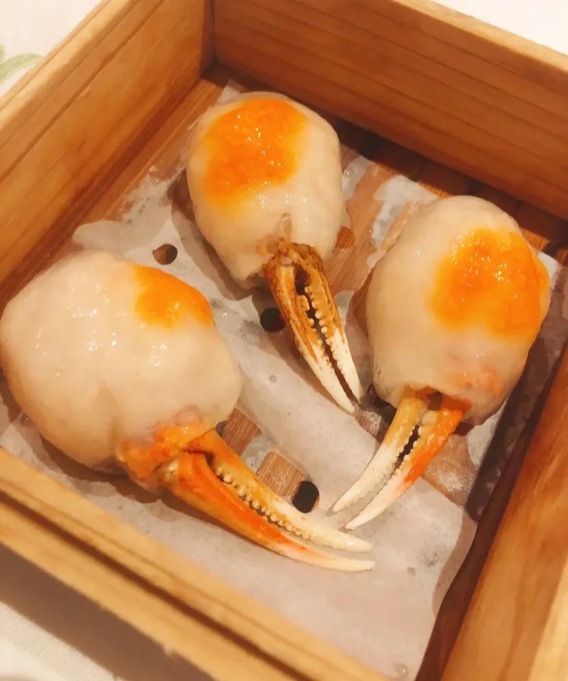 朋友信基督现在要求男朋友也必须信
和朋友聊到这件事，因为自己没有相关宗教信仰，所