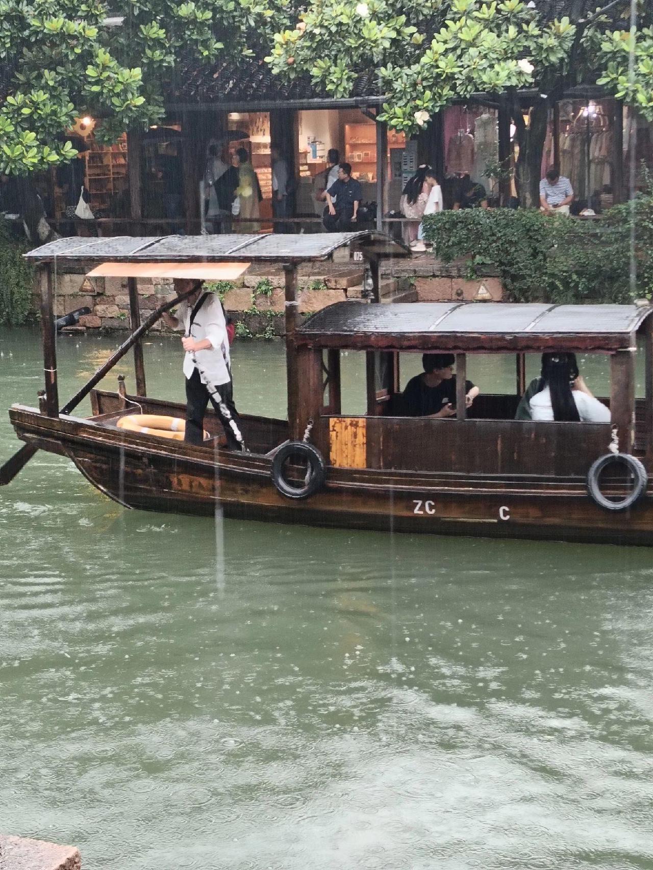 集卡点灯领现金我正在参加集卡点灯分20万春节活动。集卡点亮灯笼，可获得现金奖励，