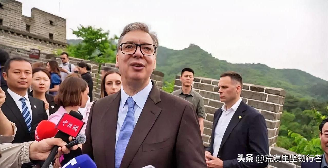 到底是谁在逼他？站在中国的领土上，武契奇突然说：我可能很快辞职！

​​这两天，