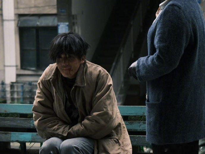 给王安宇说爽了王安宇：“说方言？包专业的”能看出来这段方言真是给王安宇说爽了，真