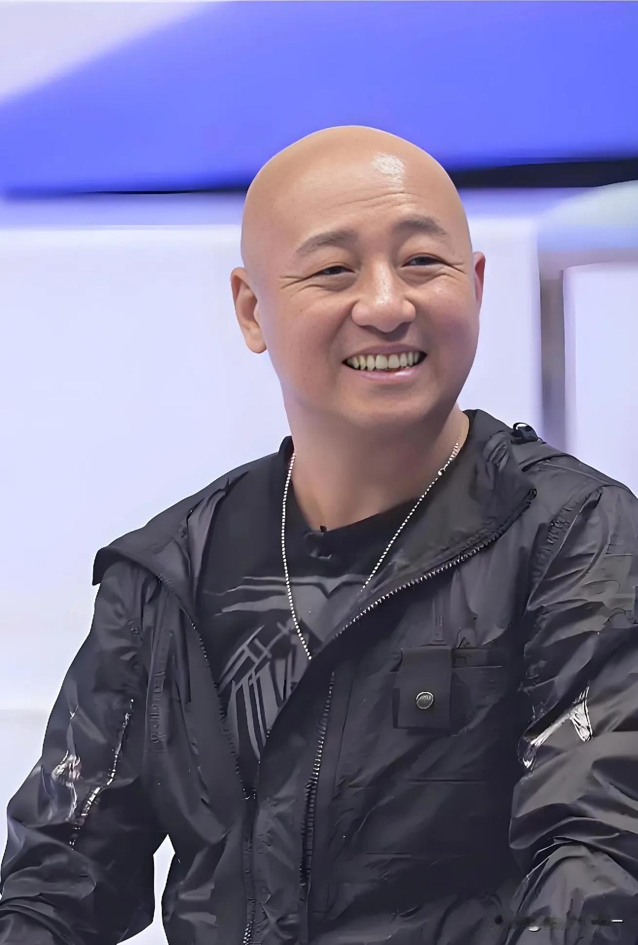 电视剧《扫毒风暴》，

导演五百这波操作可太有意思了，

倒不是他选的“宛北杀手