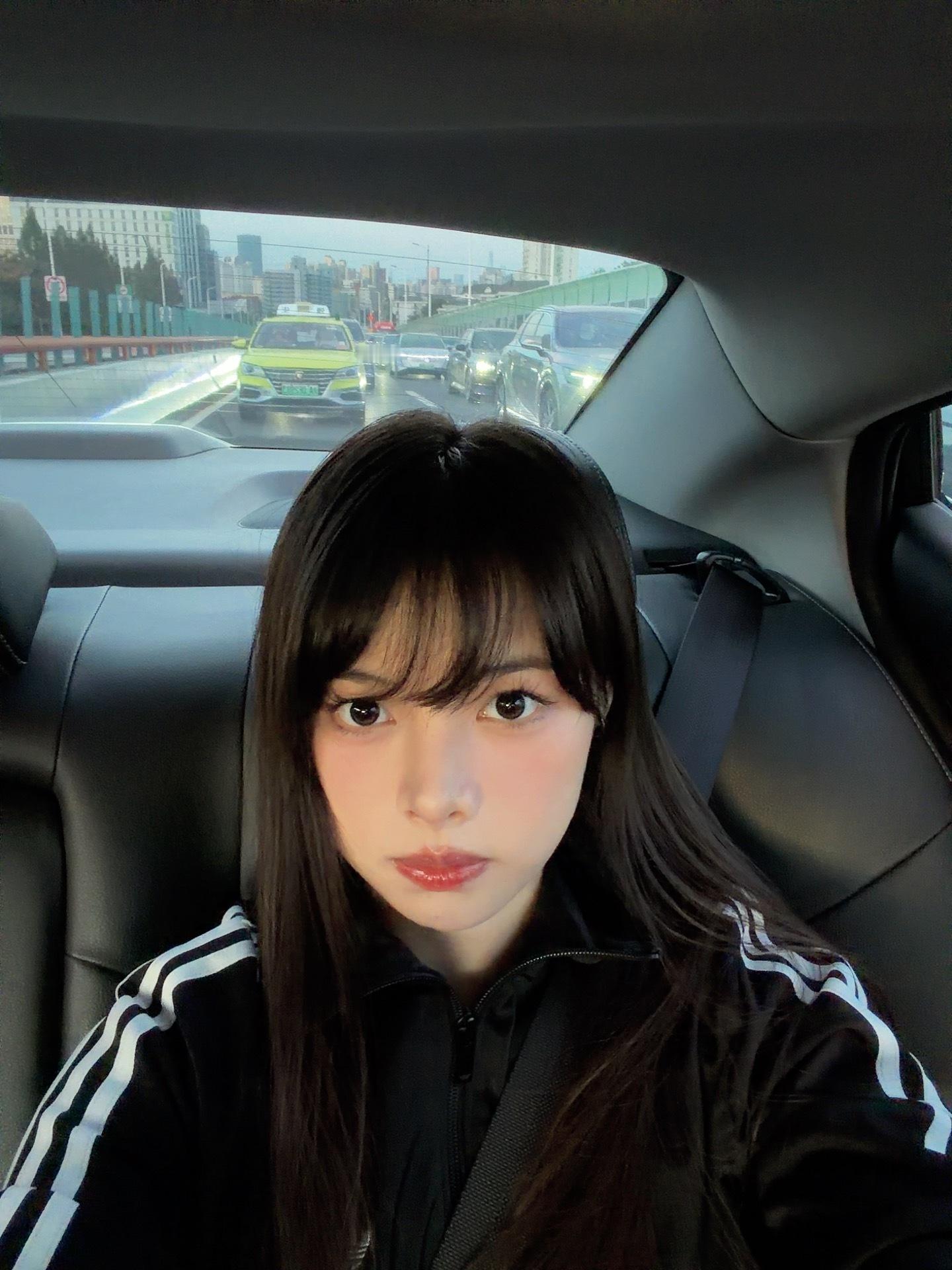 堵车ing[兔子] ​​​