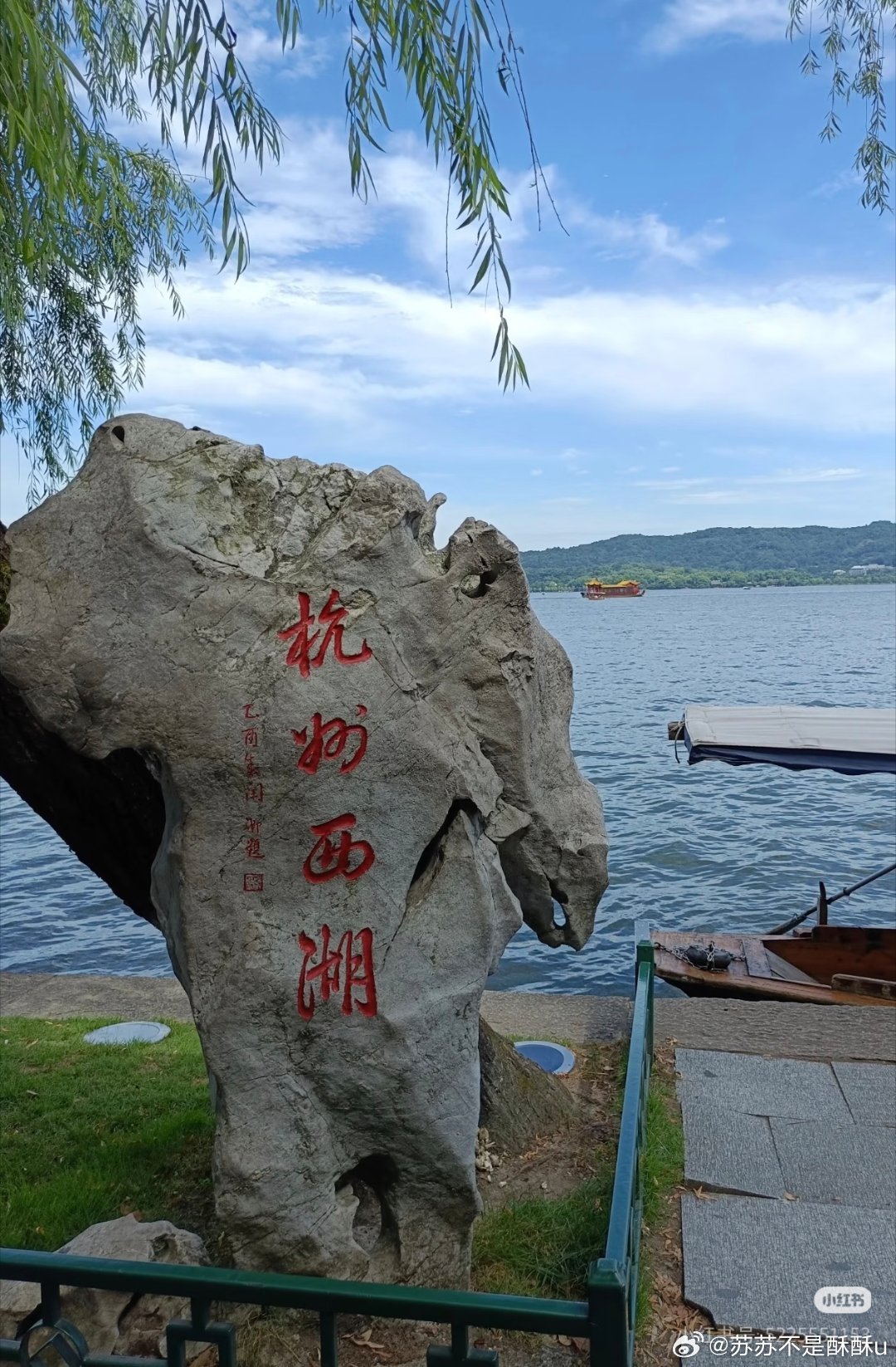 被出行界的读心术狠狠拿捏了不用硬扛急刹堵车，轻松穿梭上海早高峰、济南泉畔、杭州湖