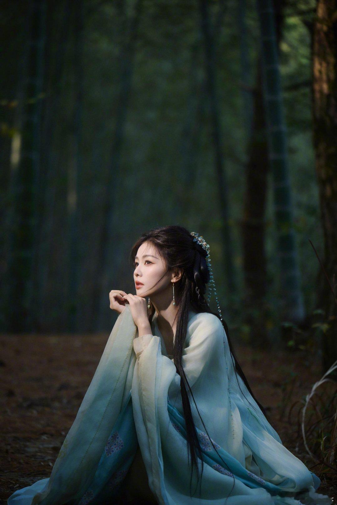 白鹿vs白鹿vs白鹿白鹿vs白鹿vs白鹿名场面来袭！北上假小子、临江仙破碎神女、