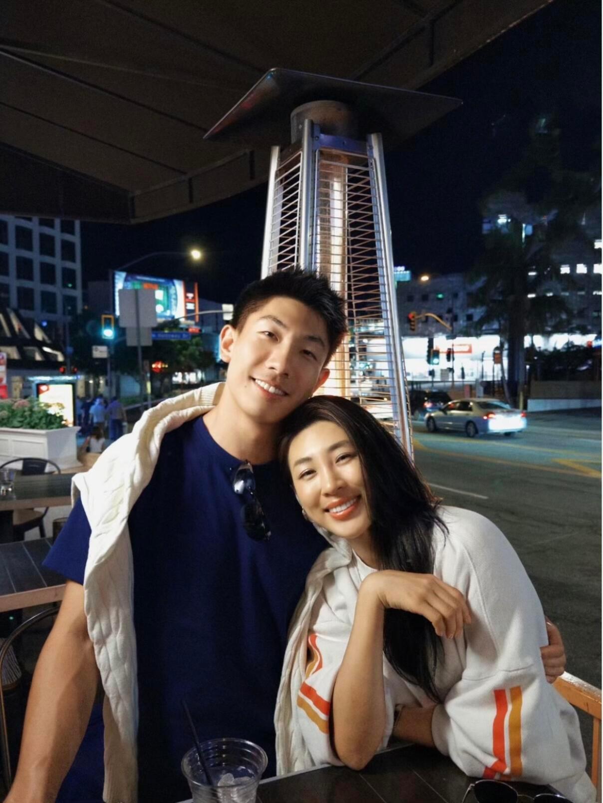 淡淡在节目公开圈外男友艾迪两人相差 14 岁，是姐弟恋呐淡淡打算等 7 到 10