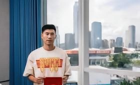 绿茵场上，梦想的力量永远闪耀！广东晨星创尔特队长鞠枫的故事，就是最好的证明。这位
