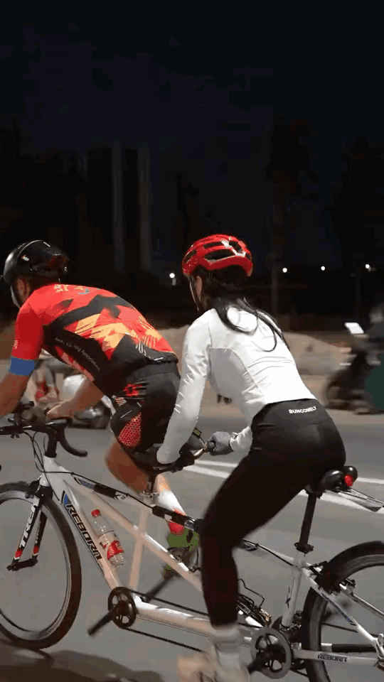 完美地诠释了什么叫1+1>2[呲牙]