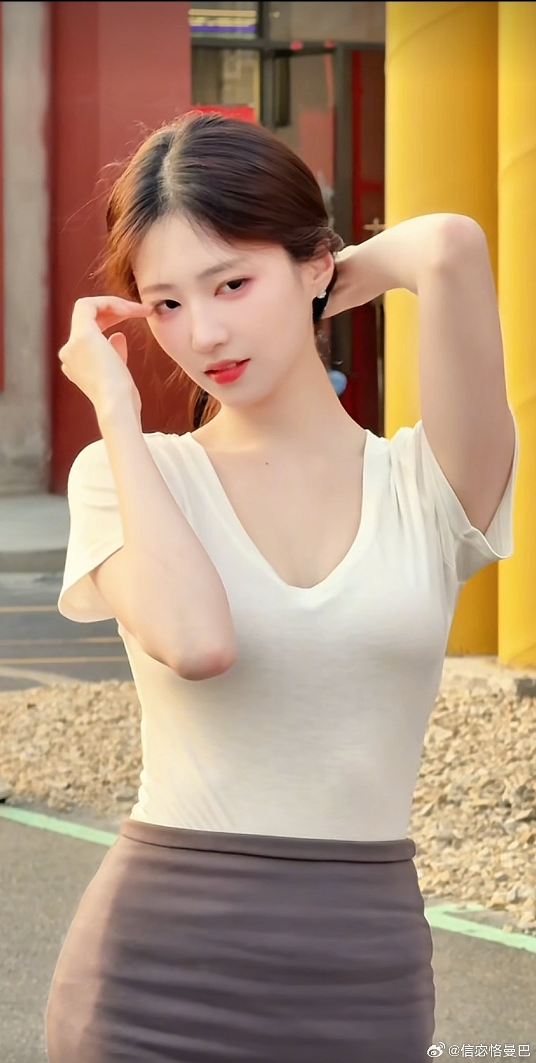 美女小姐姐气质穿搭