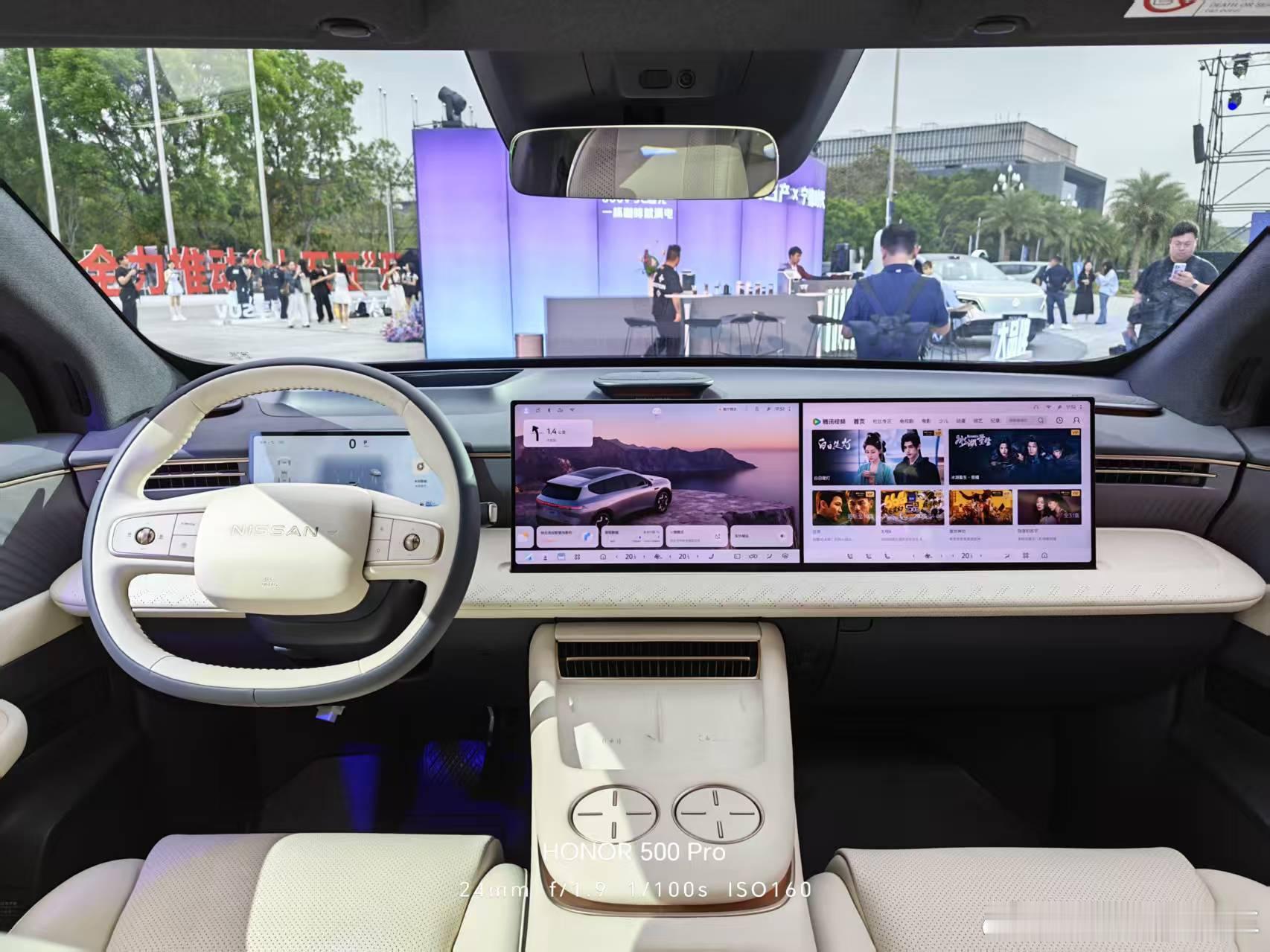 以“拒绝套路”为核心，东风日产在NX8发布会上做了一次典型的“去营销化”尝试。3