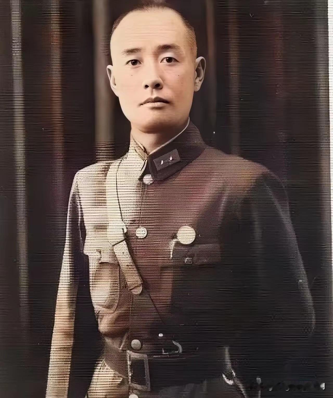 1945年，湘西会战150个鬼子各身绑上百斤炸药，紧贴武冈城墙拉响导火索，城墙倾