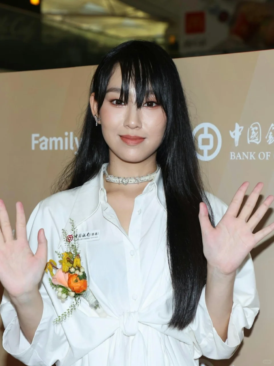 炎明熹爆未续约TVB，传获内地公司天价斟过档