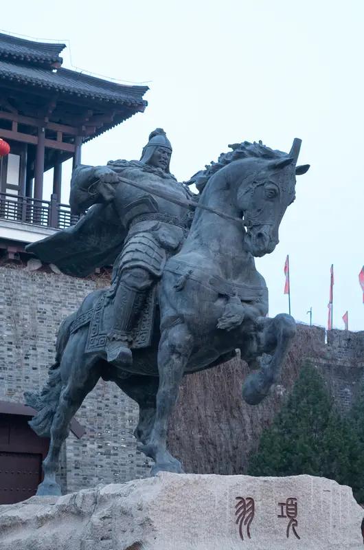 景区招聘项羽NPC这事儿太有意思了！项王故里按身高给钱，185cm就能日薪185