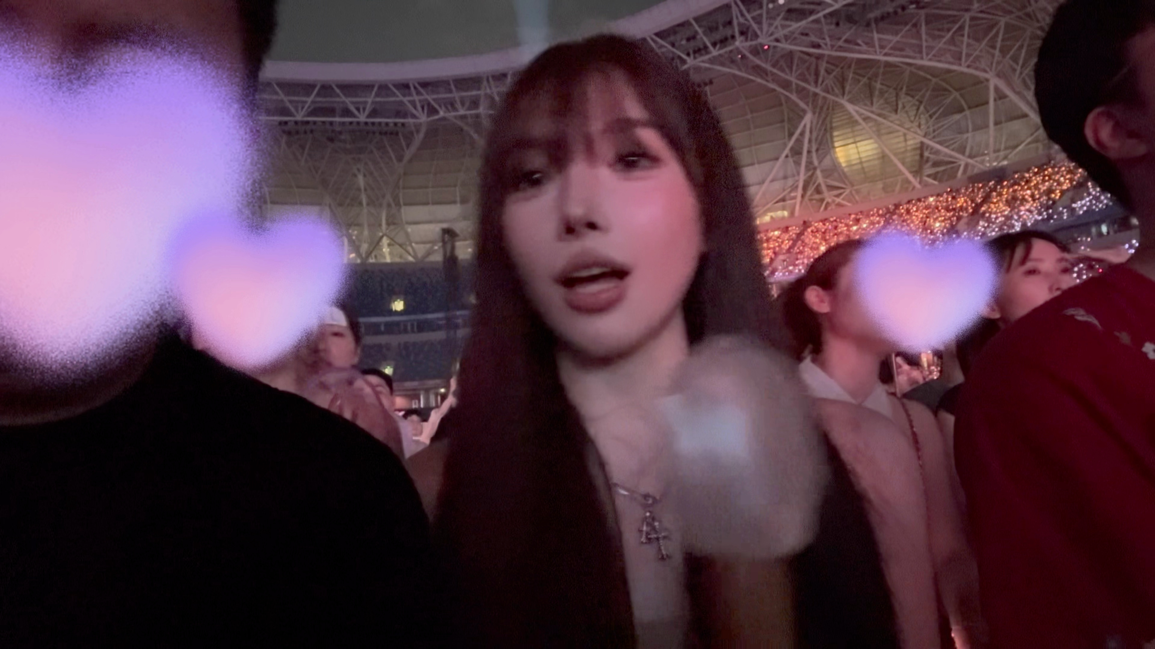 今夜化了美美的妆💜呜呜呜激动的要哭😭谁懂哥哥的含金量！！音乐纯粹 爱v绝对(