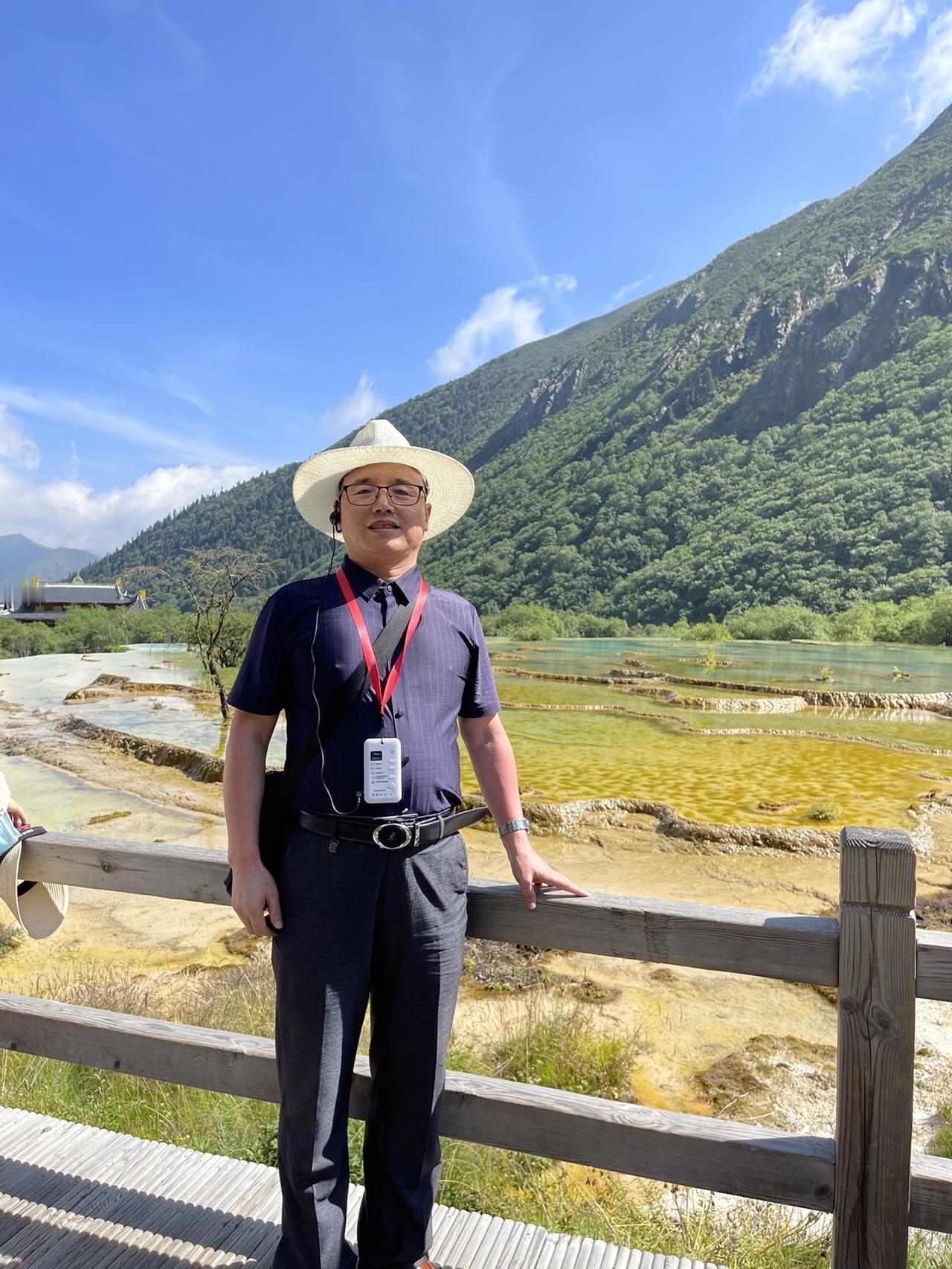 五岳归来不看山，九寨归来不看水-山清水秀好风光