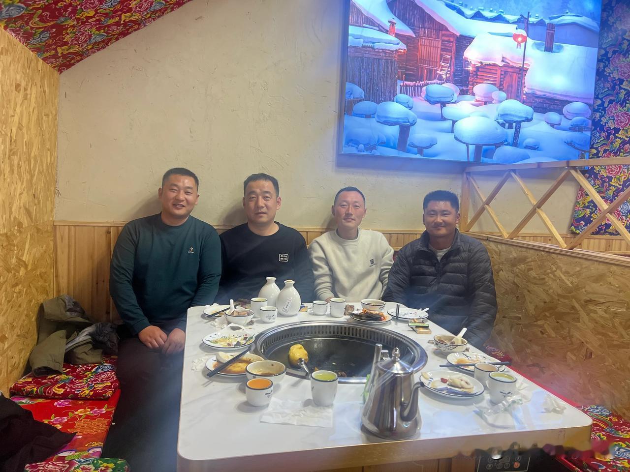 欢迎沂南朋友来莒南交流农村大笨狗养殖经验！通过大家不断的沟通对笨狗有了更深入的了