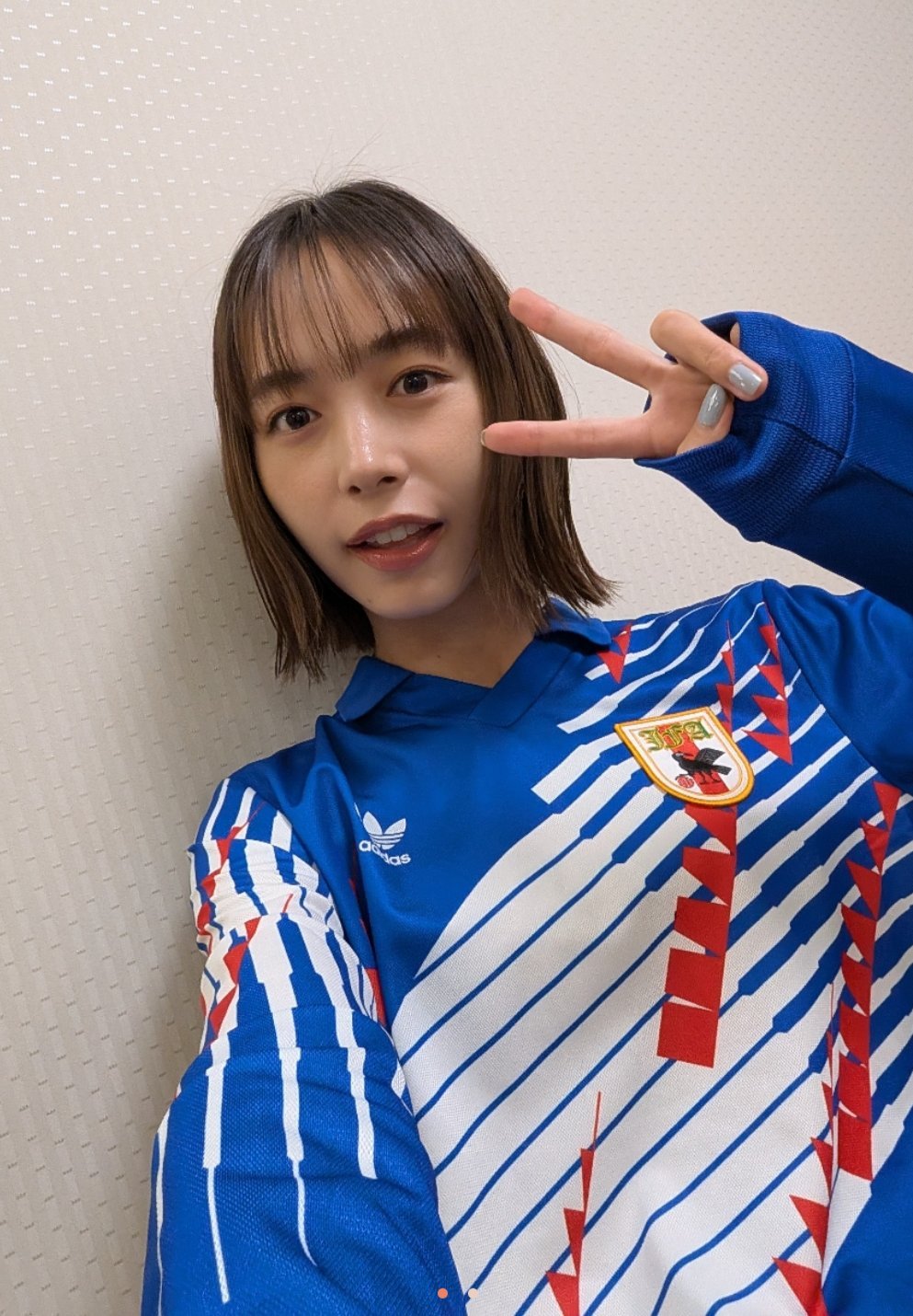 井桁弘惠Fanclub限定的照片不要发出去哦 