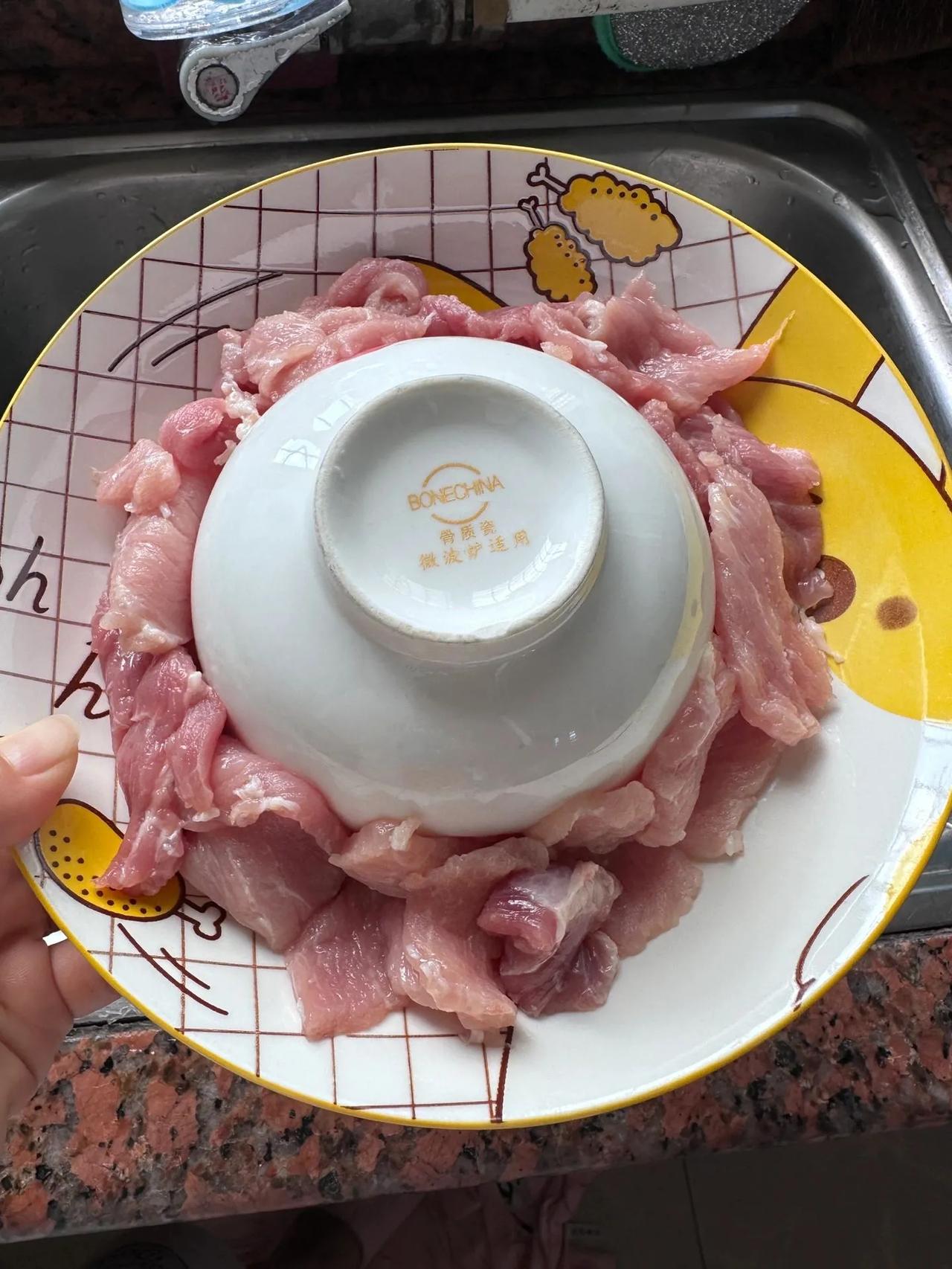 50岁的姑妈推荐的补汽汤，真的有用，老少皆宜

广东汤水-瘦肉汁
小孩胃口不好，