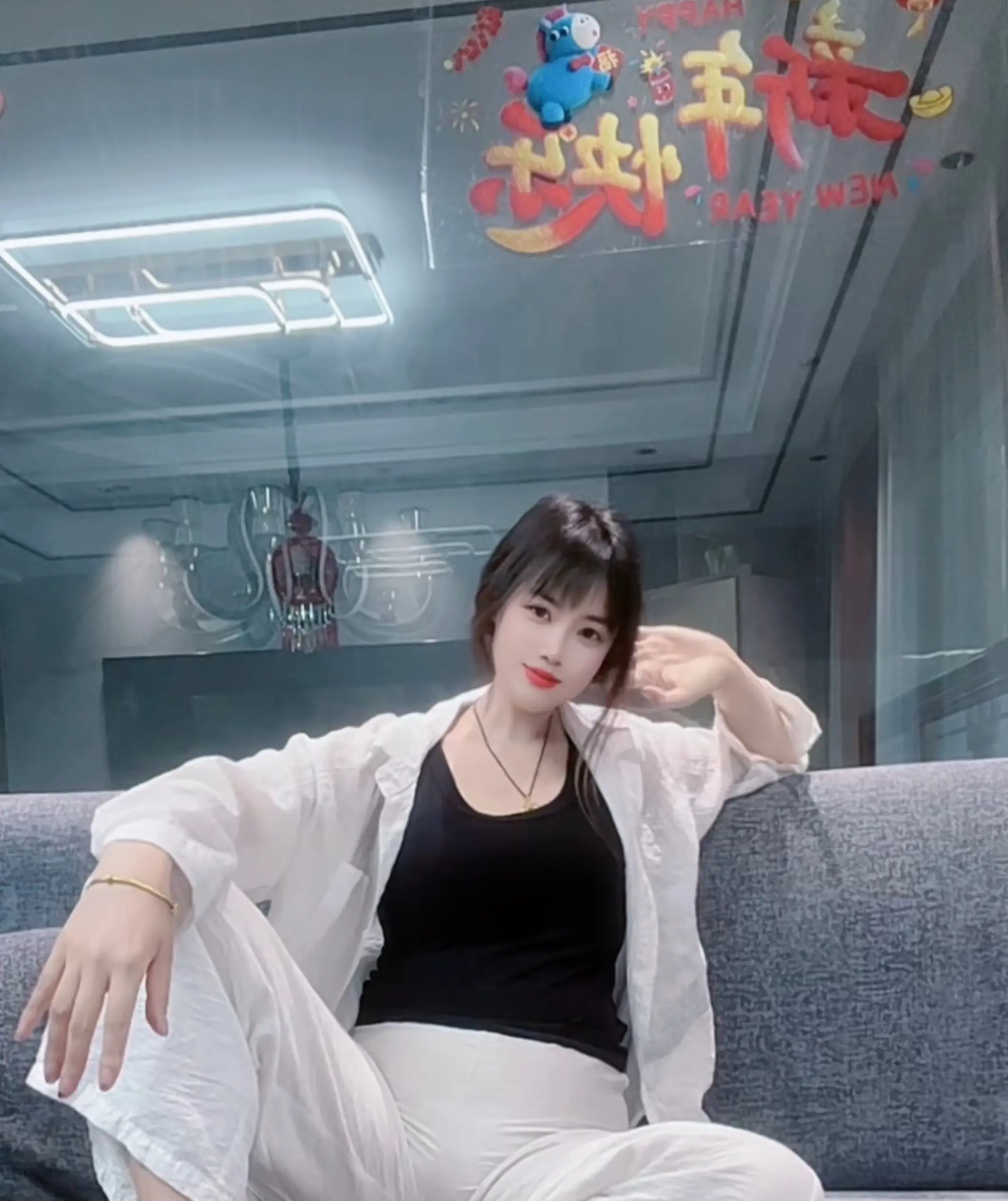 现在的我宁愿被人说成不合群，也不绝不将就讨好任何人，无论什么关系，你觉...