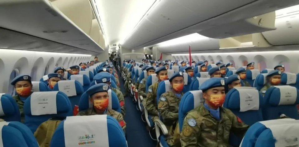 #精忠蓝盔[超话]##致敬中国蓝盔##致敬中国军人# 中国第二十六批赴刚果（金）