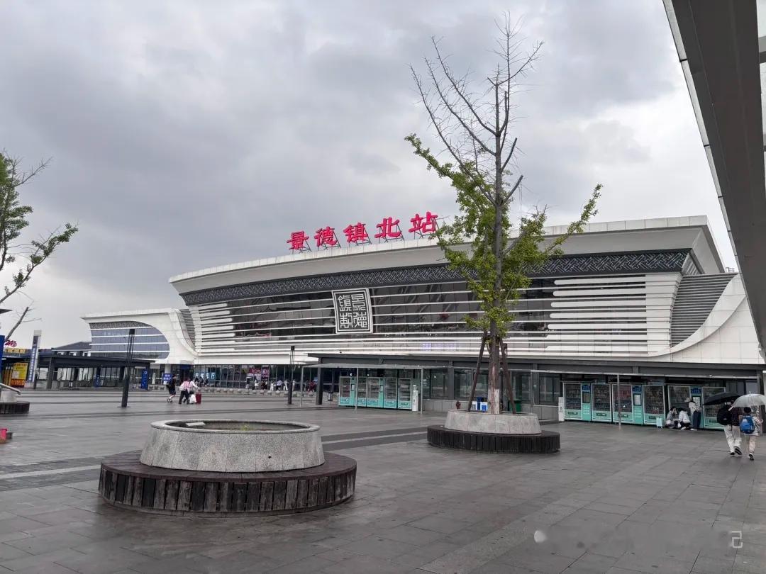 在景德镇逛了5天，梳理了这五天的行程，因为这次是第三次到景德镇，前两次把一些收门
