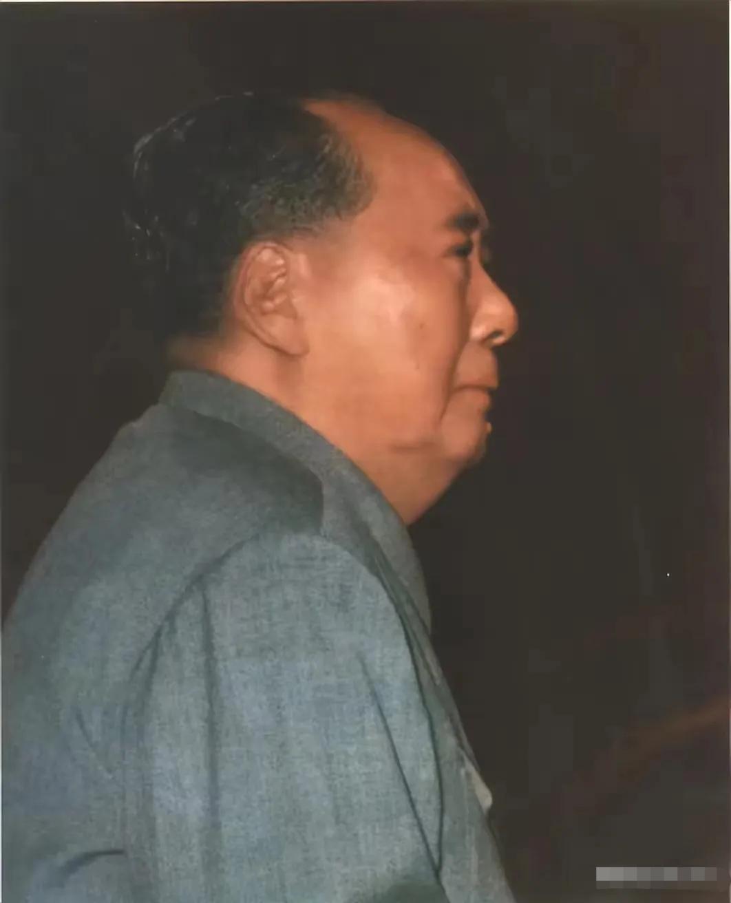 毛主席曾经说过他最怕的一件事，怕群众又受二遍苦。就这一句话，把什么叫“好人”、什