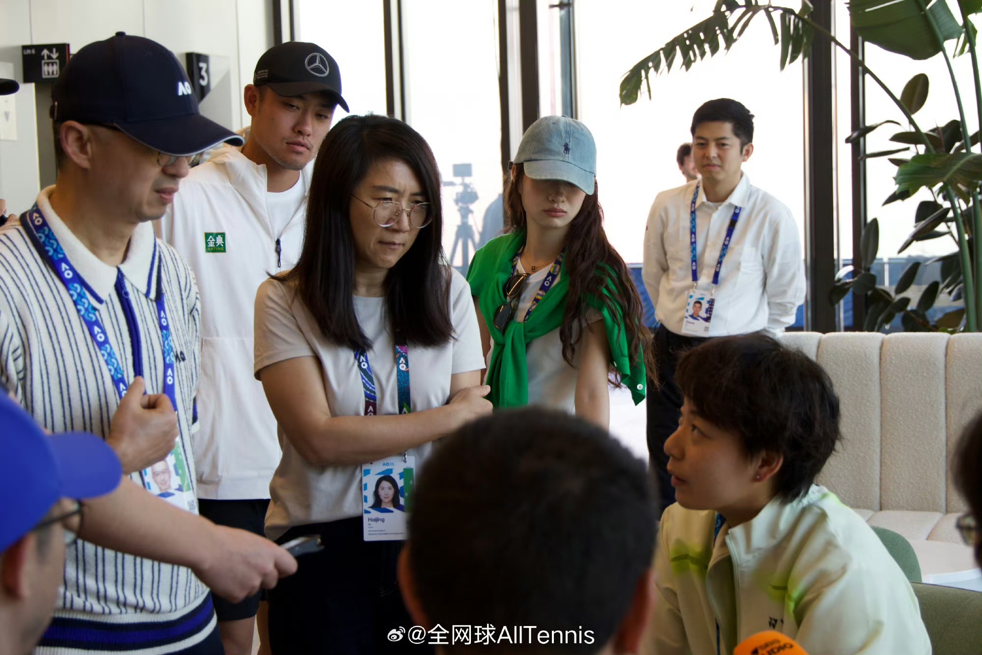 我感觉今天拍的几张图都还蛮好的，也没有谁被我拍到闭眼错过的可以往前倒腾一下看看。