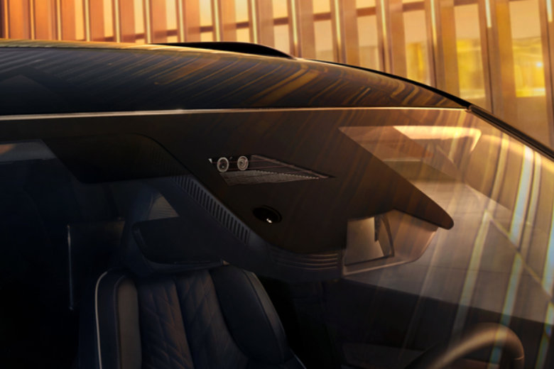 没想到先把舱内Lidar做出来的是蓝色方块