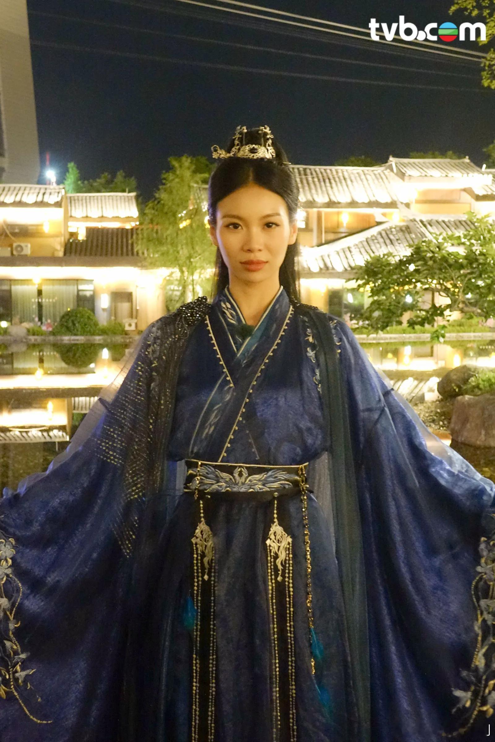 香港小姐2026｜12位佳麗漢服上陣大晒仙氣 南岳里打卡比賽鬥靚.《2026香港