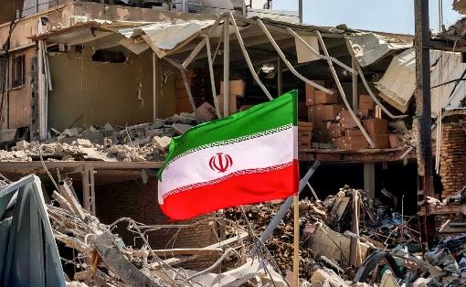 伊朗有救，中国来了
对于此刻的伊朗来说，他们终于看到了希望，因为中国已经放话，将