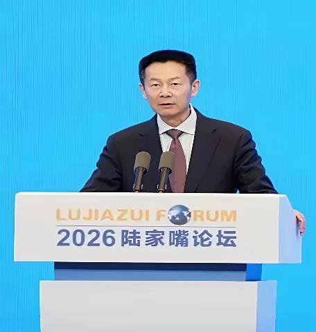 自从开完会之后，
就天天3，4千只股票下跌 。