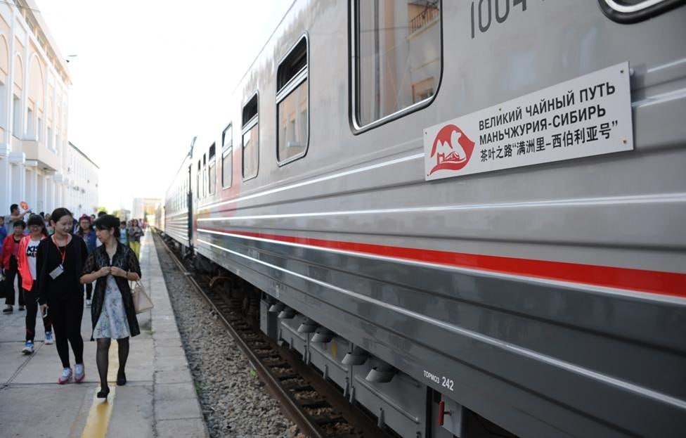 俄罗斯与中国之间的首条铁路线自新冠疫情以来重新开通了扎巴尔卡尔斯-满洲路线将于 