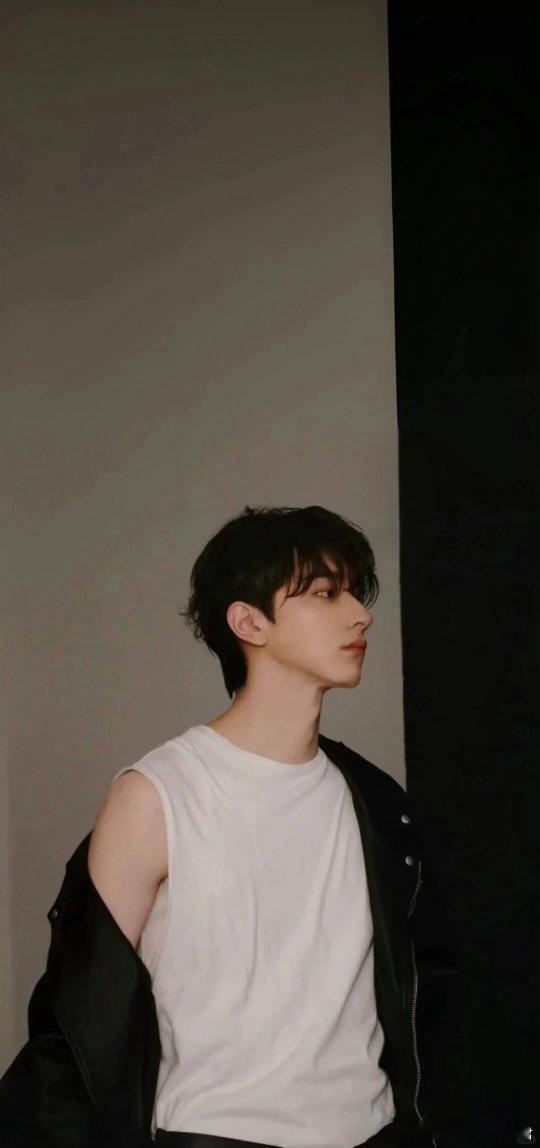 林一第一个力证没有190的男明星 历史性时刻：内娱终于有一个男明星主动证明自己不