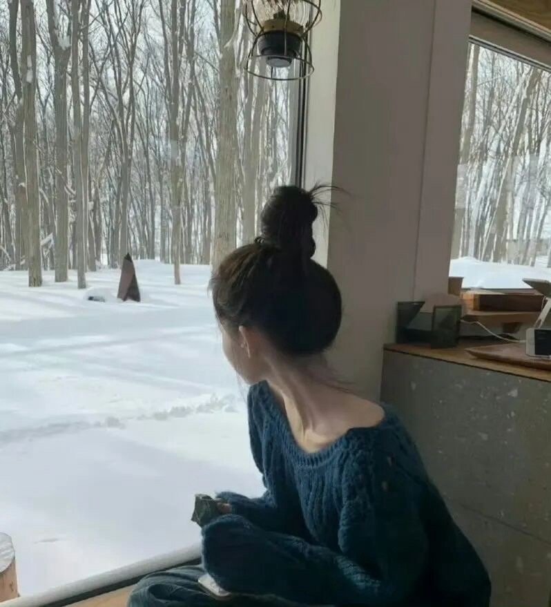 我们再纠缠两年吧 等你遇到合适的结婚对象 你就结婚 我不阻拦你 