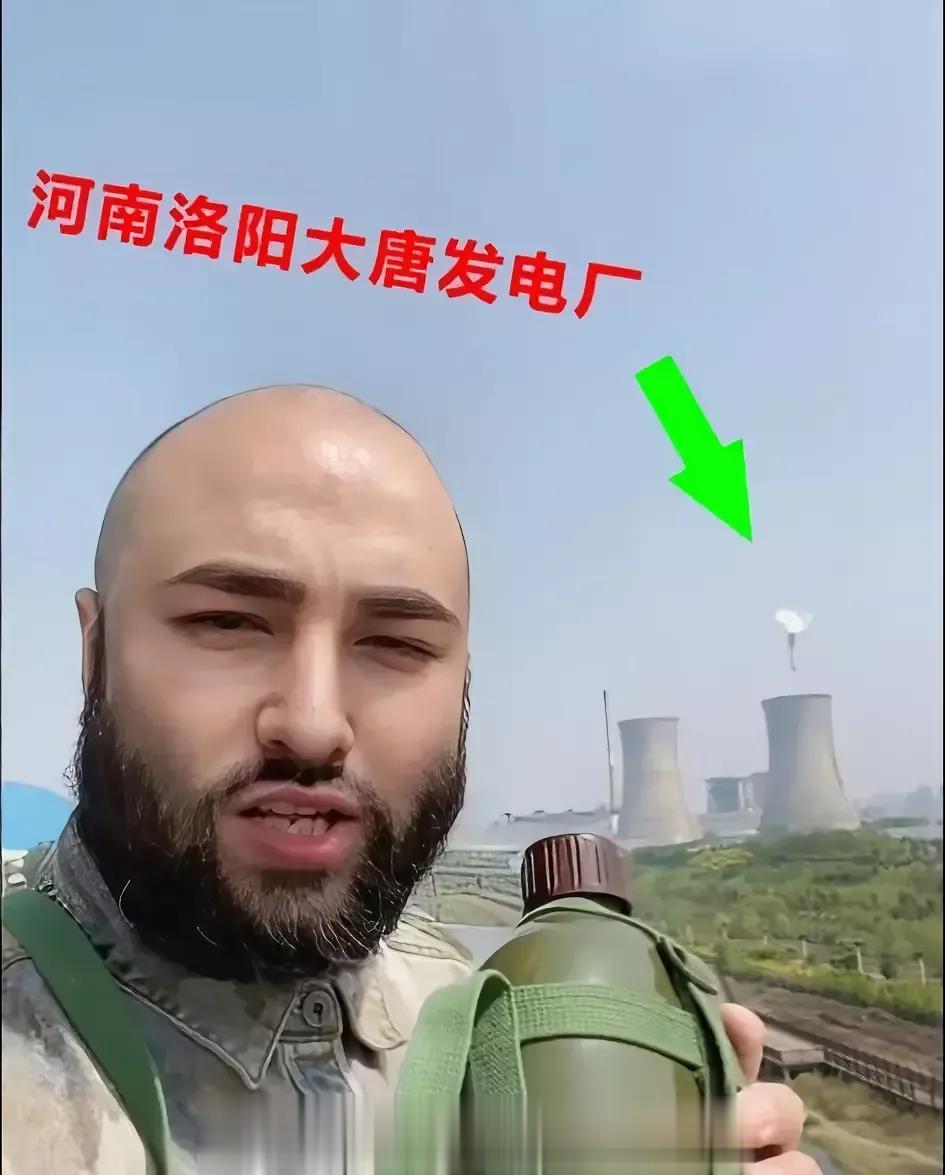 可怜的鹅粉！被卖了还要帮着他数钱，真的是笑死人了，他的抖音号被封了，然而还有傻得