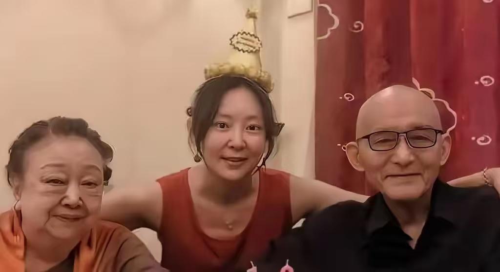 女儿曝游本昌临终细节！去年就“差不多死过一次”了，留下最后的一句话，令人泪目[流