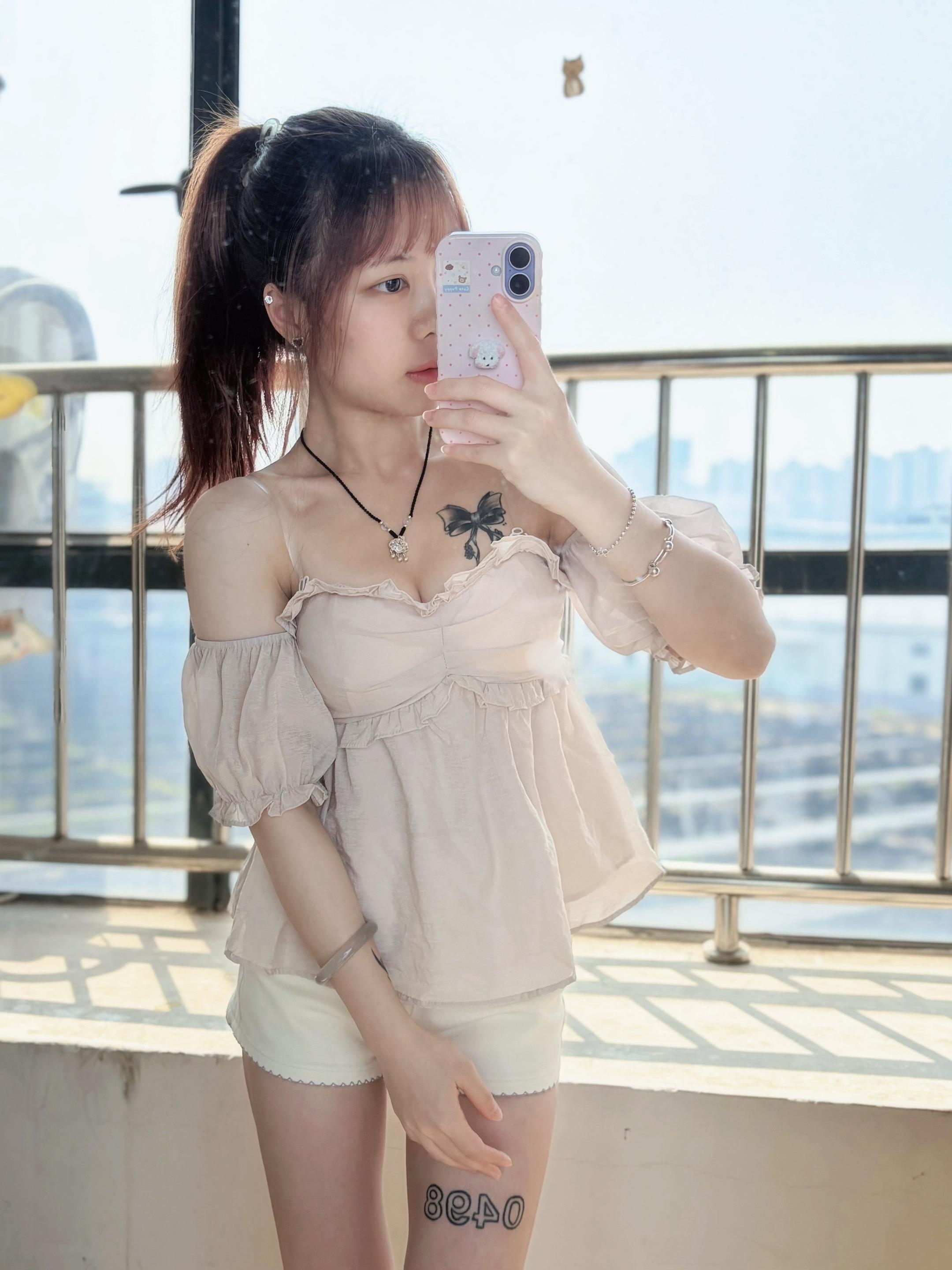 时间在过滤我们之间的回忆