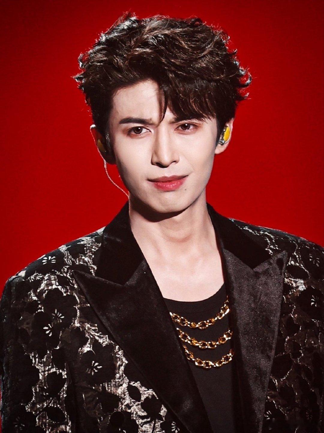 刑侦悬疑中剧《罪无可逃》赵小童陈少熙领衔主演赵小童陈少熙领衔主演罪无可逃罪无可逃