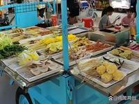 内蒙古包头icon，刑满释放人员赵某摆摊时和张某发生争执，张某抓住赵某的衣领打了