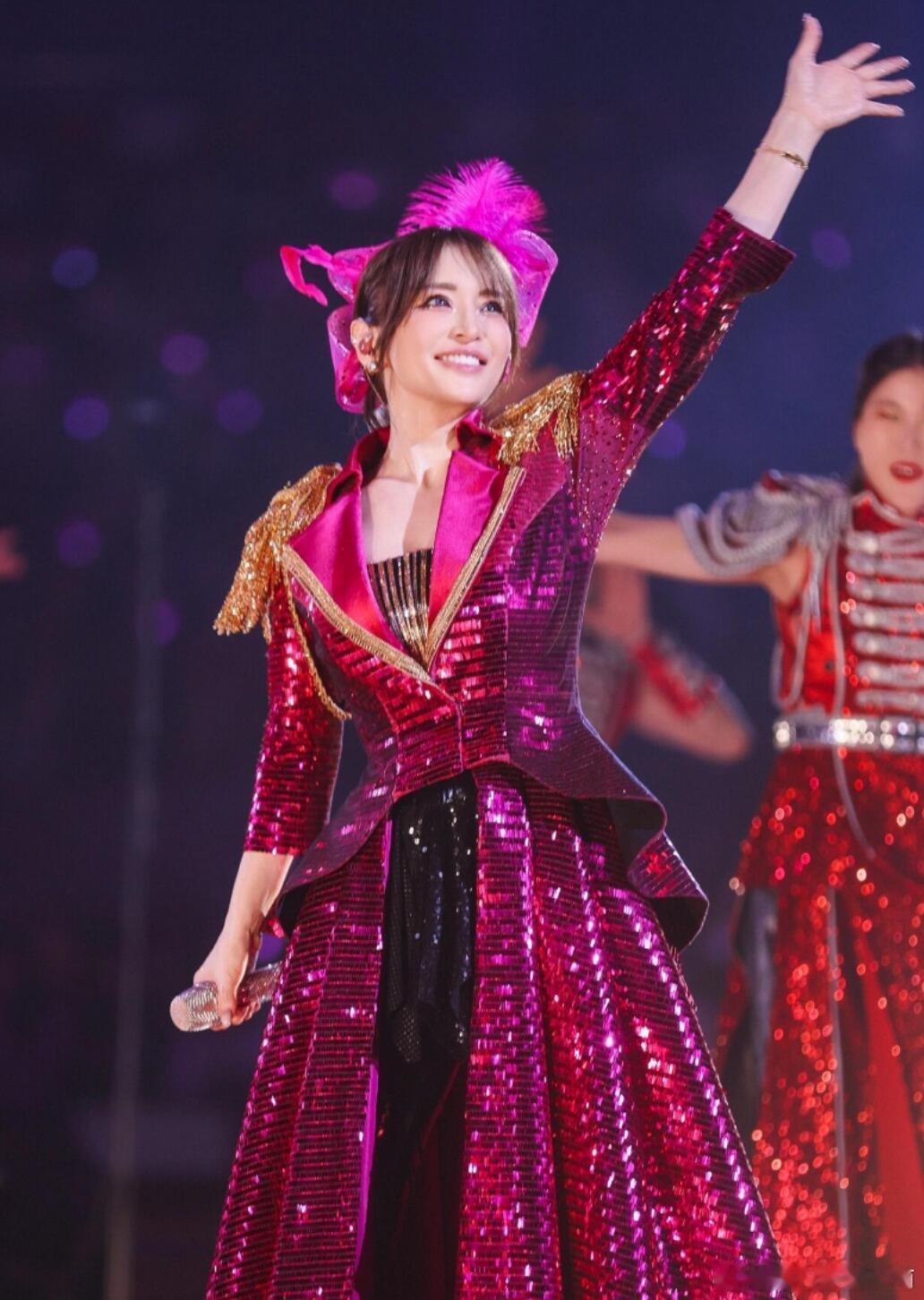 滨崎步状态姐就是女王，滨崎步用实力告诉你，什么叫宝刀未老[泪] ​​​