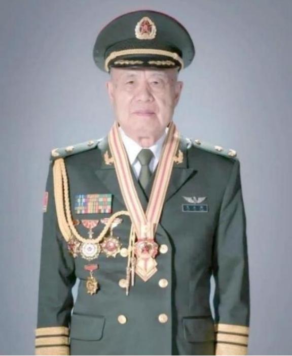 国外军事专家推算，美俄一旦开战，全球可能死亡50亿人。但如果战争发生在中美之间，